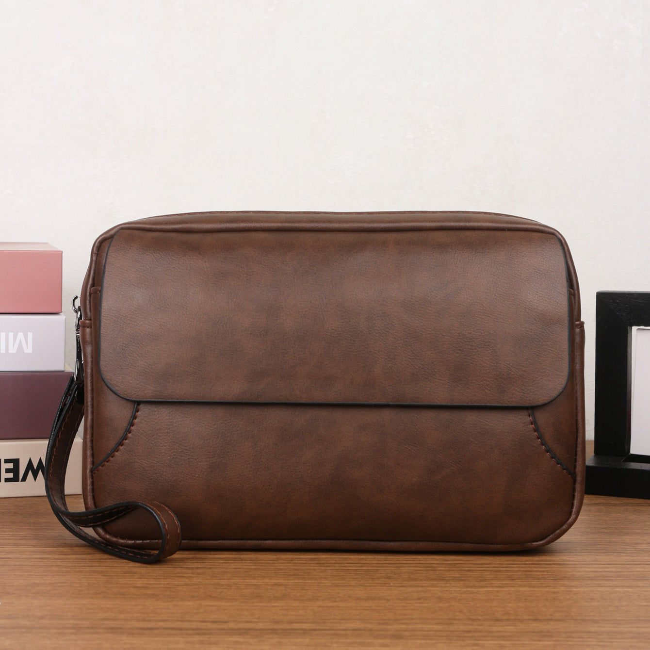 Stylish Men's Commuter Handbag