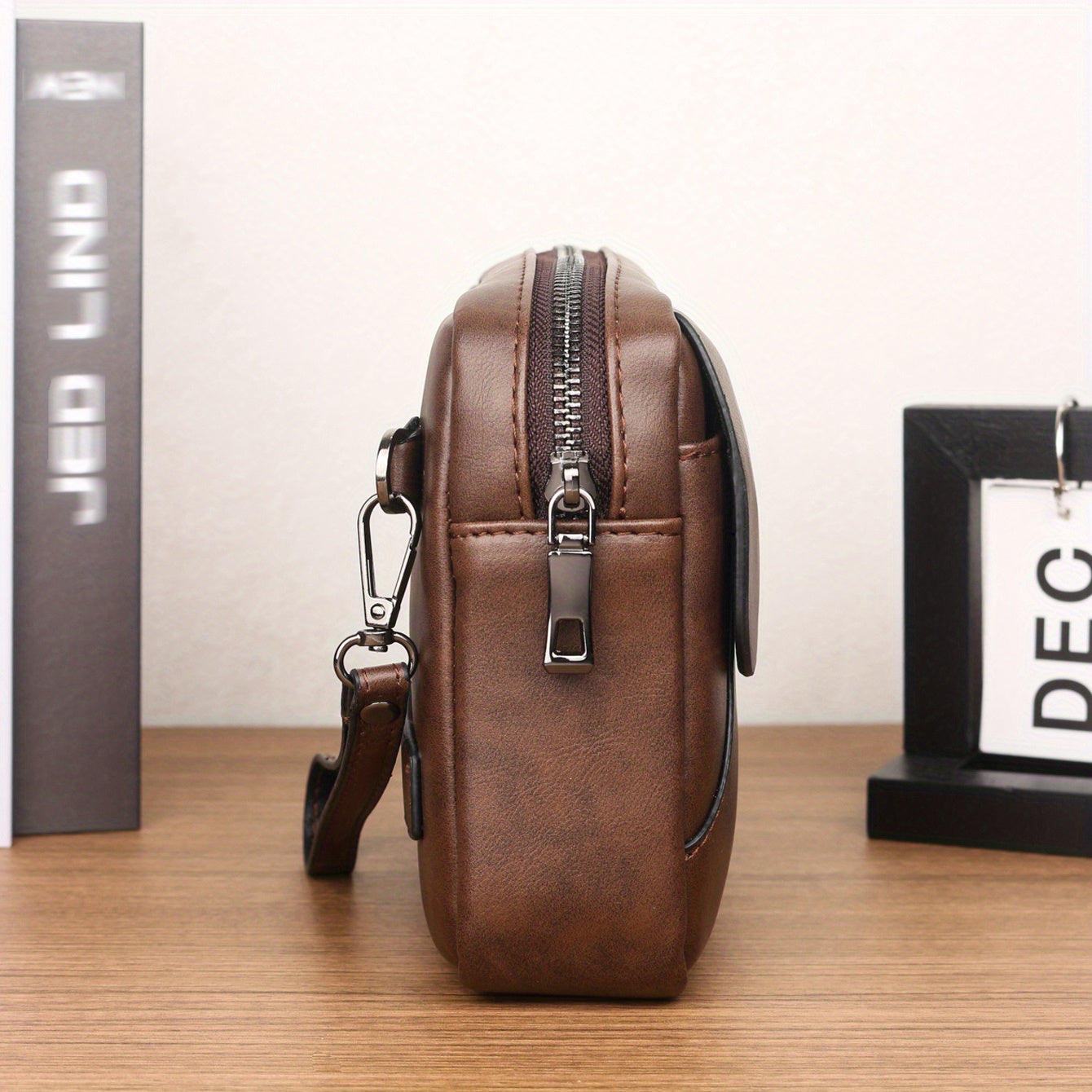 Stylish Men's Commuter Handbag